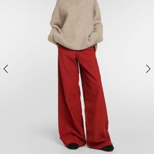 The Row Chan Pant in Red